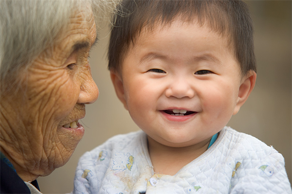 Bà nội bị tai biến mạch máu não dẫn đến bán thân bất toại... 1 Bà nội bị tai biến mạch máu não dẫn đến bán thân bất toại... 1